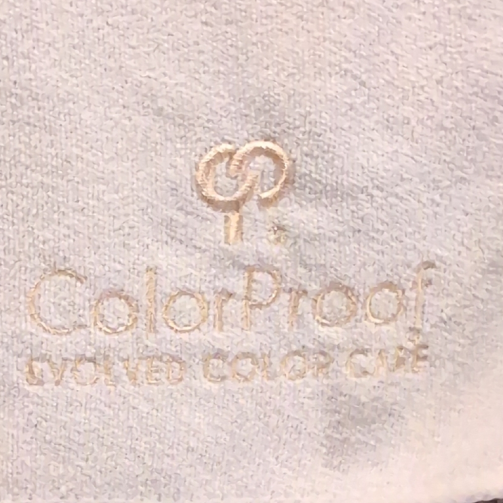 ColorProof Towel